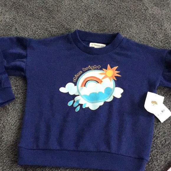 Bundle of Tucker and Tate sweat shirt and 2 pairs of old navy - Picture 2 of 7